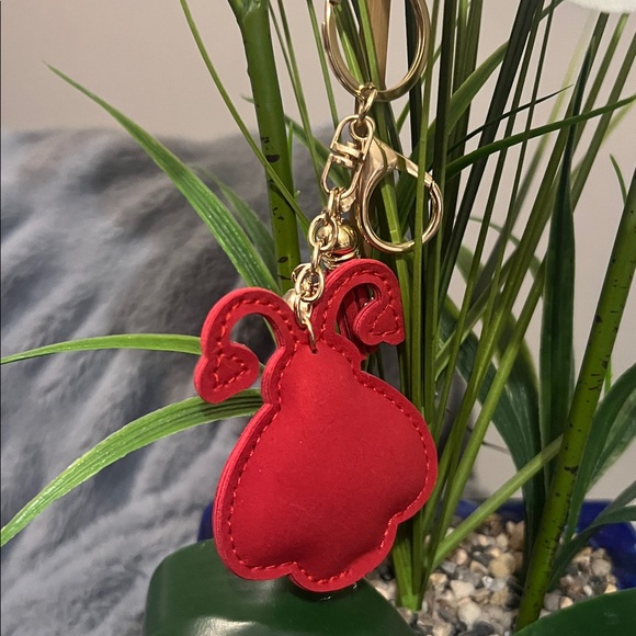 Ladybug Purse / Keychain charm NWT - Picture 2 of 3